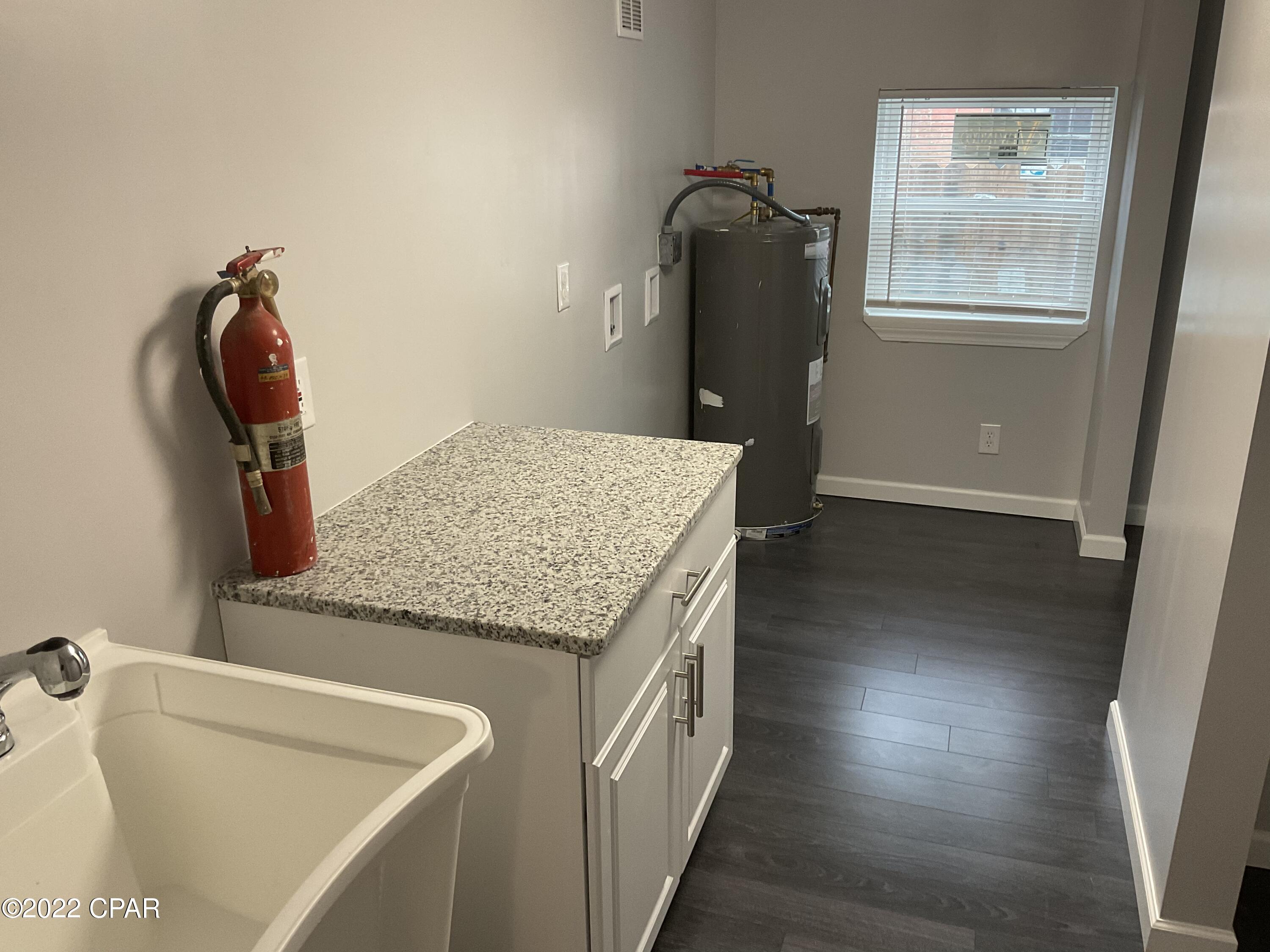 Oakland Terrace Add - Residential