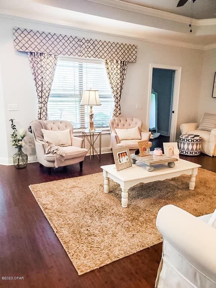 The Pines Of Lynn Haven - Residential