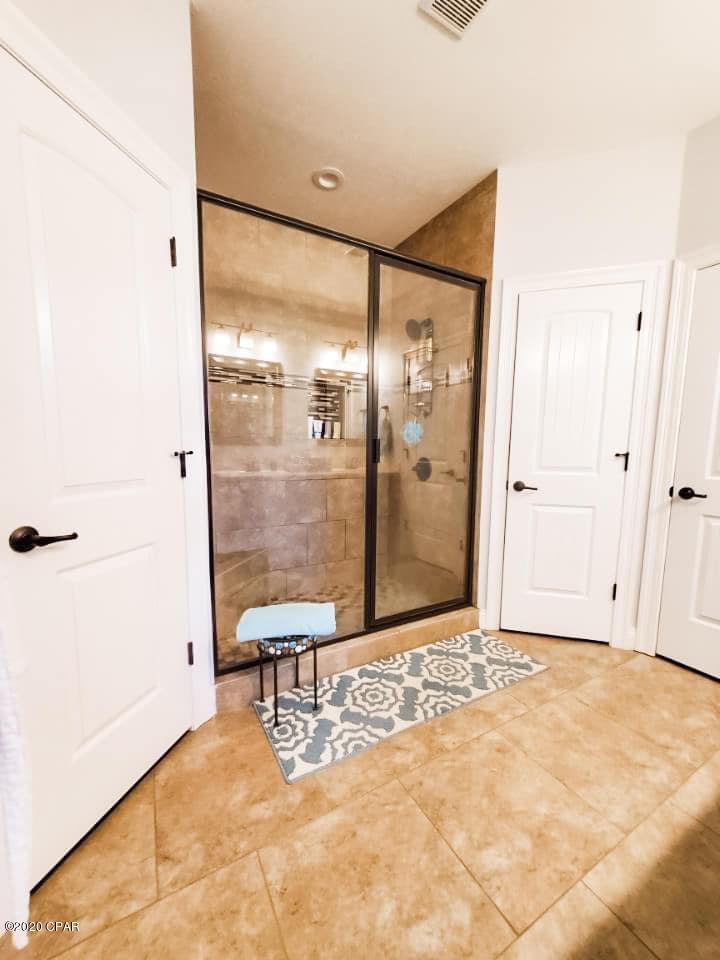 The Pines Of Lynn Haven - Residential