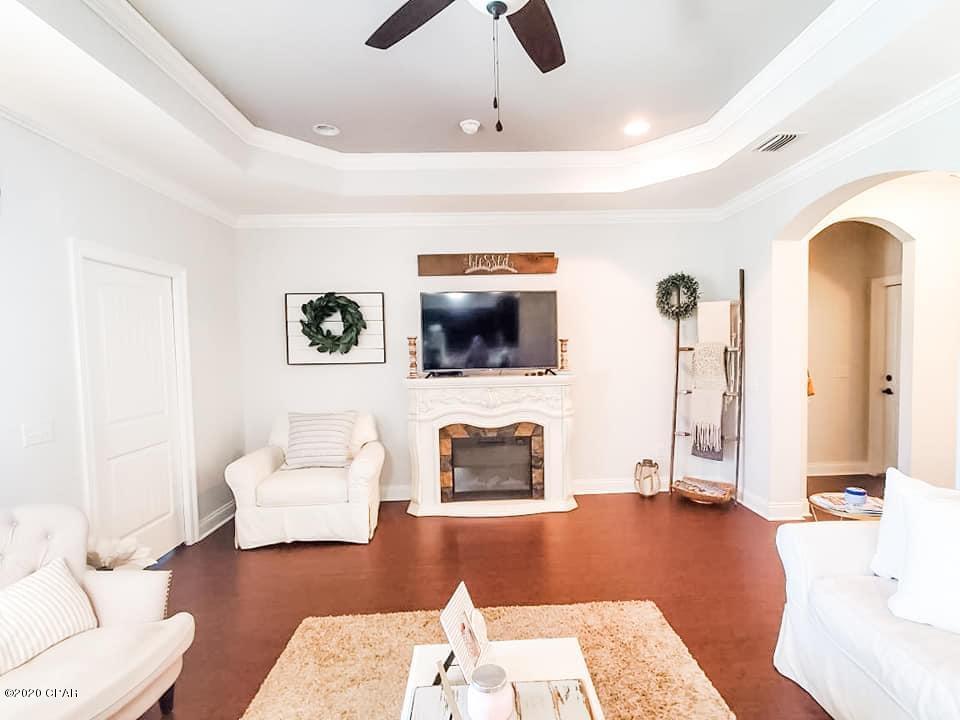 The Pines Of Lynn Haven - Residential