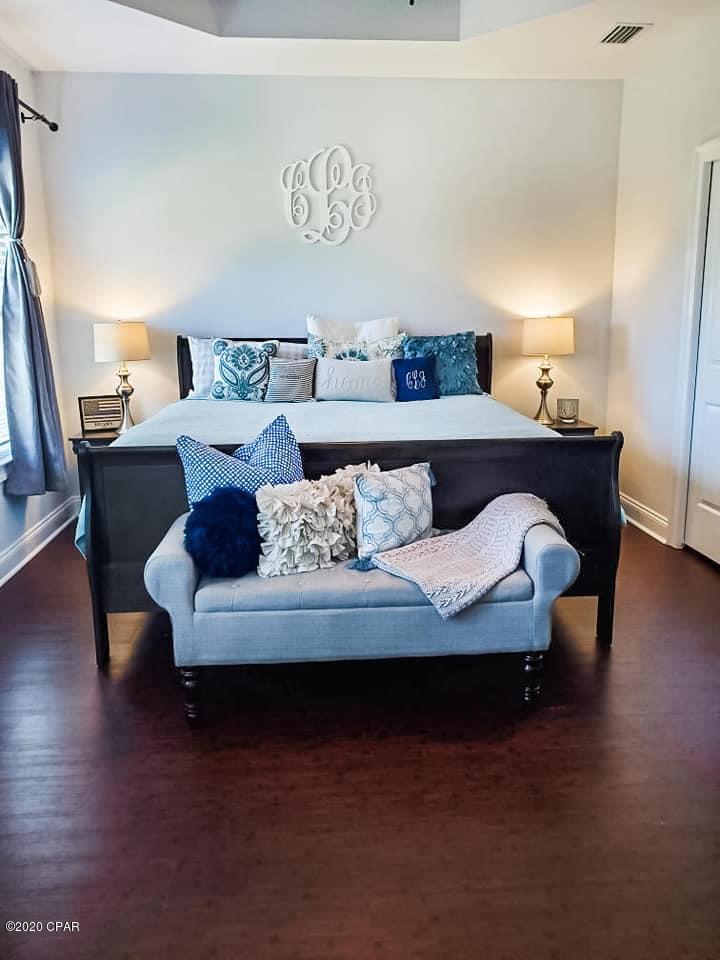 The Pines Of Lynn Haven - Residential