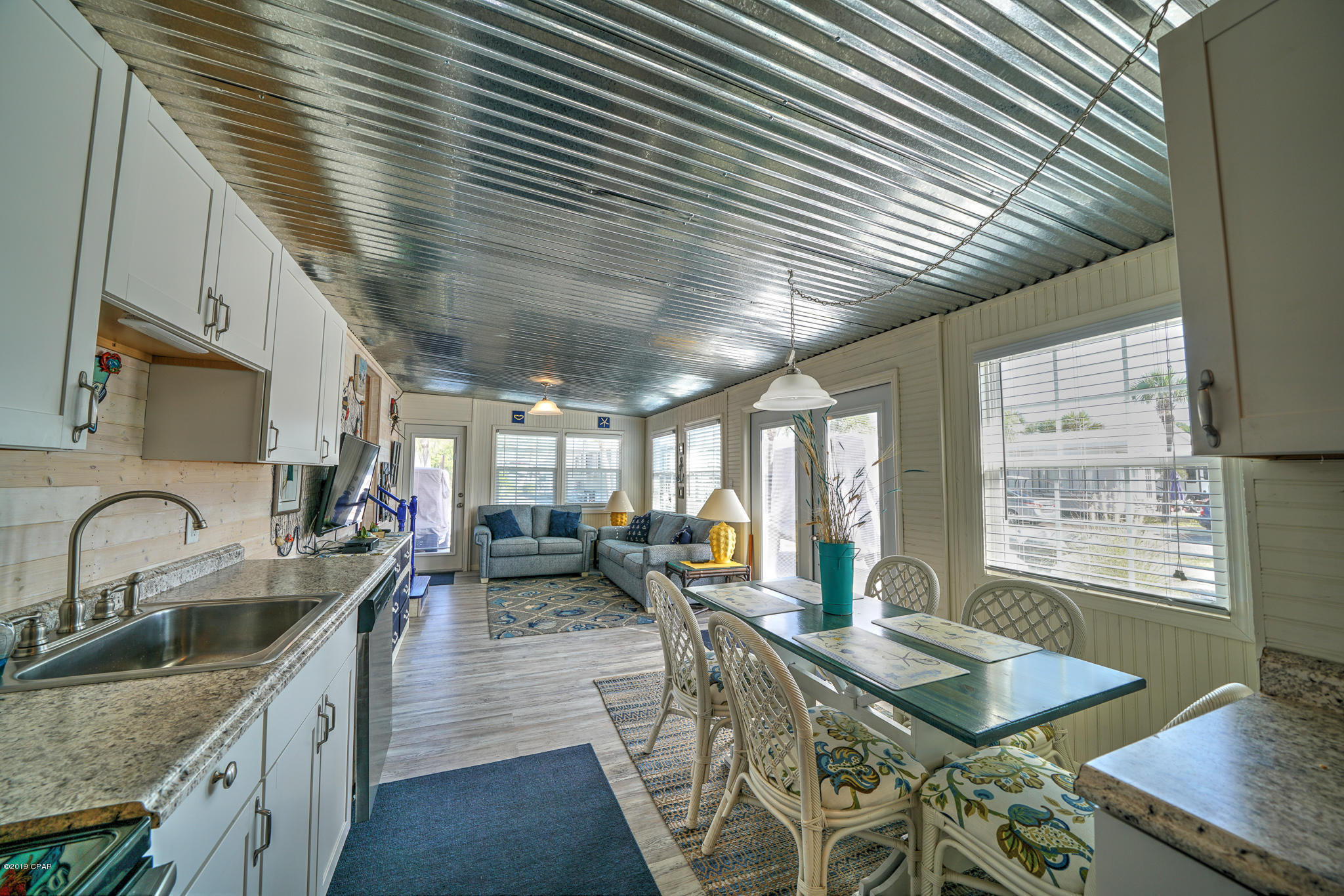 Venture Out Travel Trail - Residential