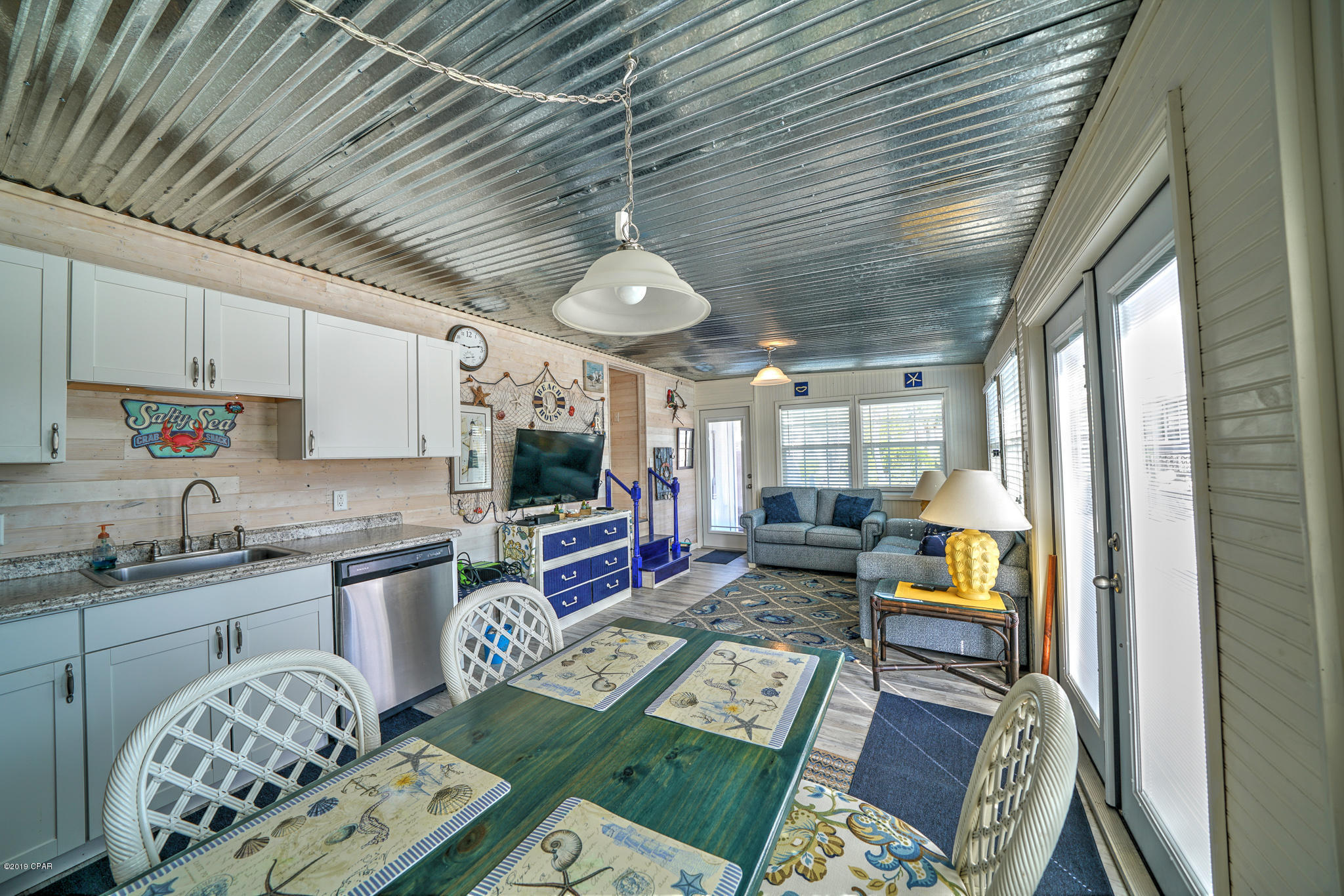 Venture Out Travel Trail - Residential