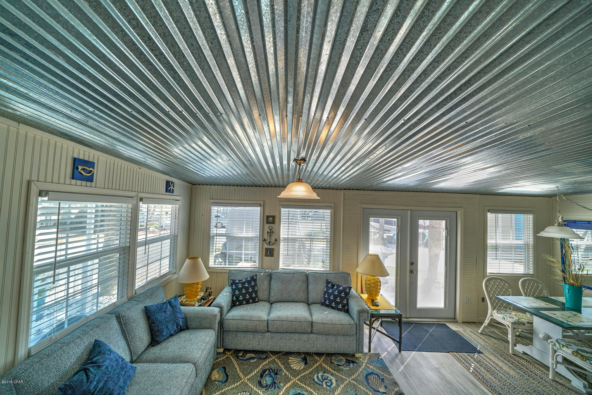 Venture Out Travel Trail - Residential