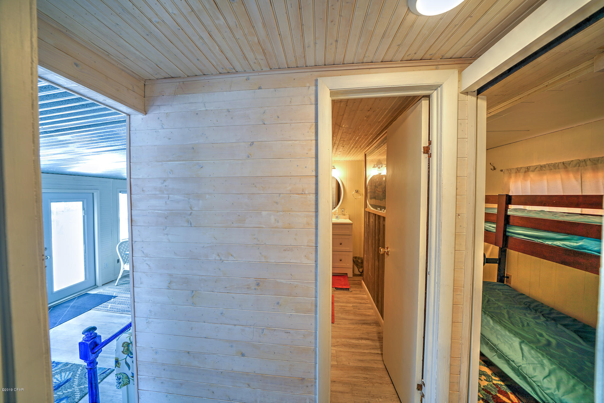 Venture Out Travel Trail - Residential