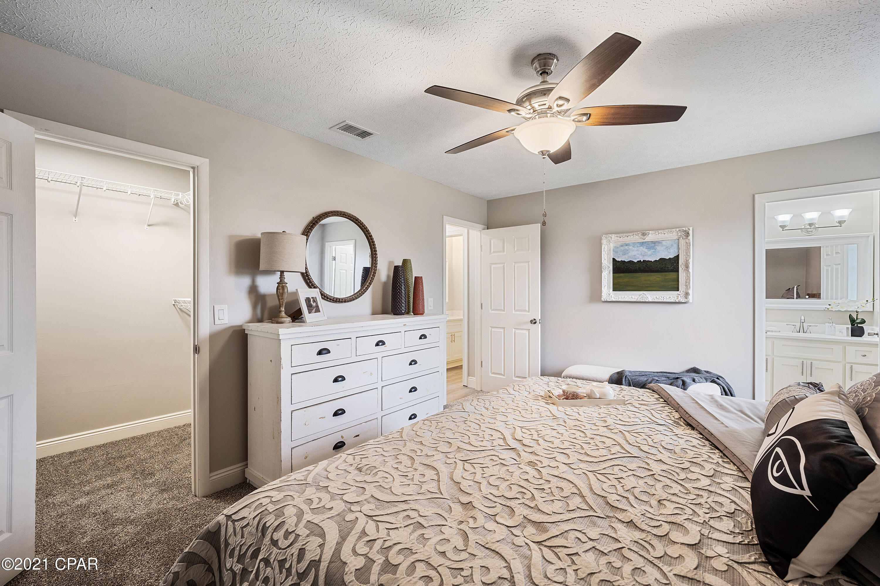 St And Bay Dev Co - Residential