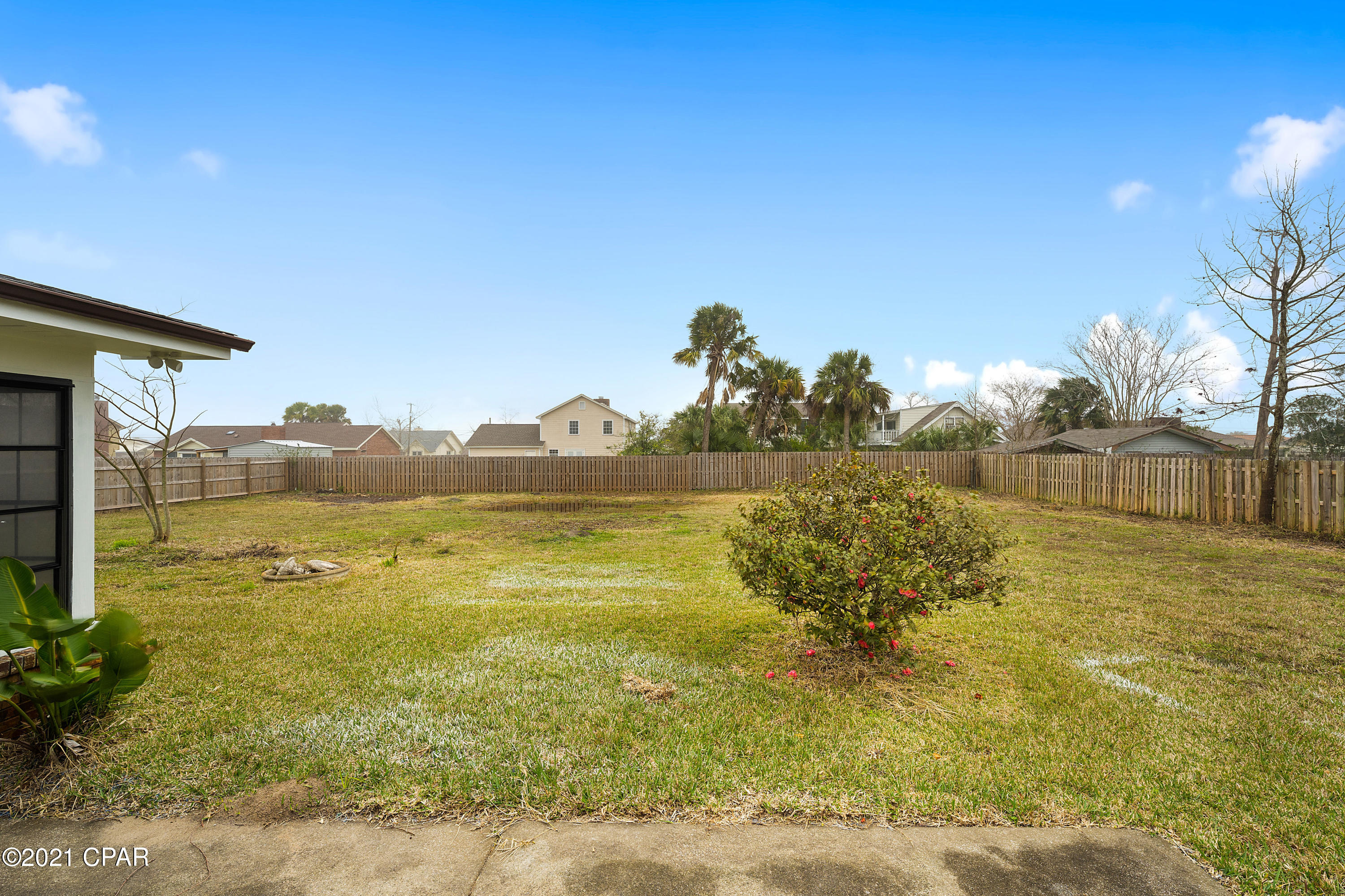 St And Bay Dev Co - Residential