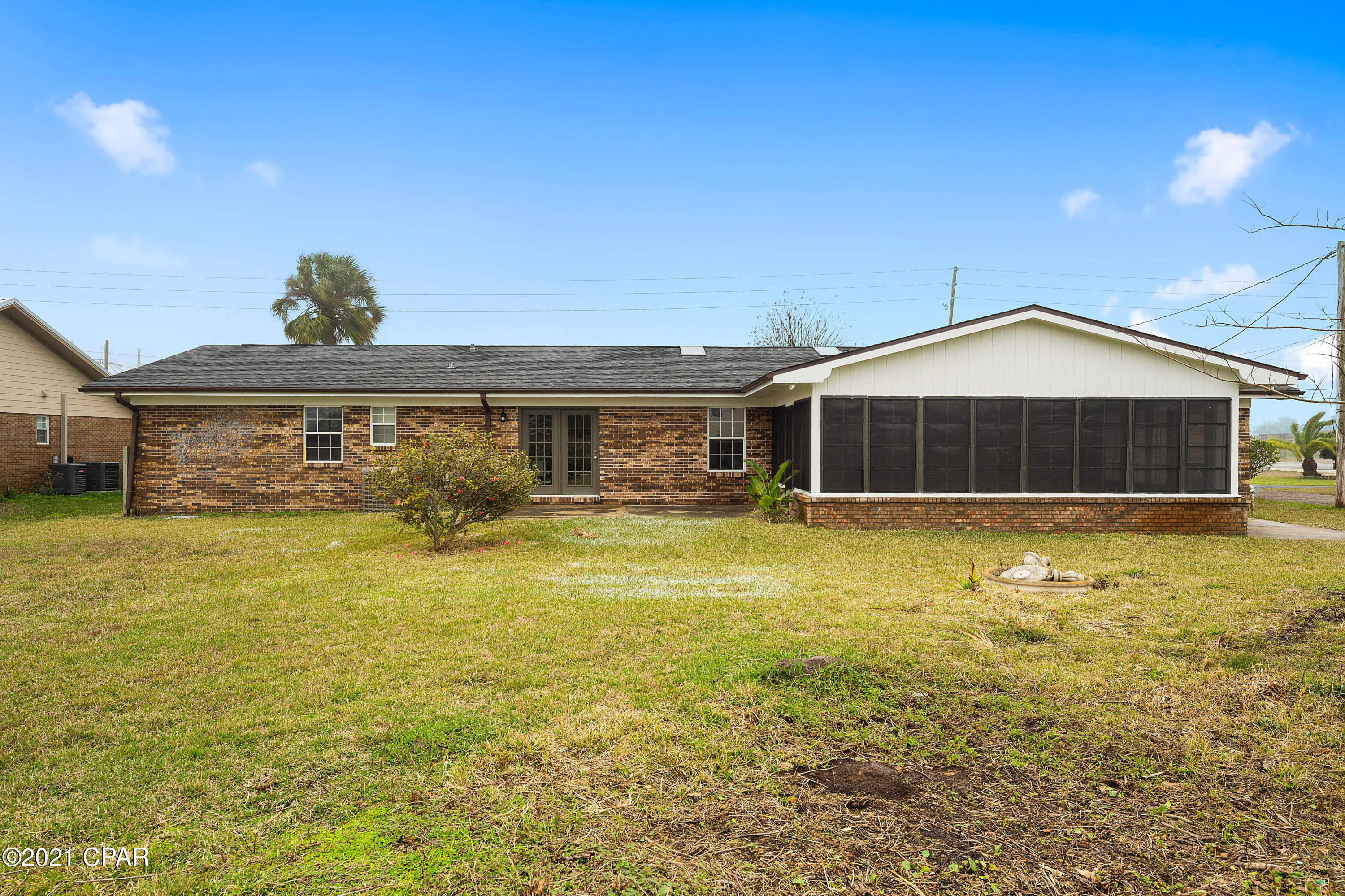 St And Bay Dev Co - Residential