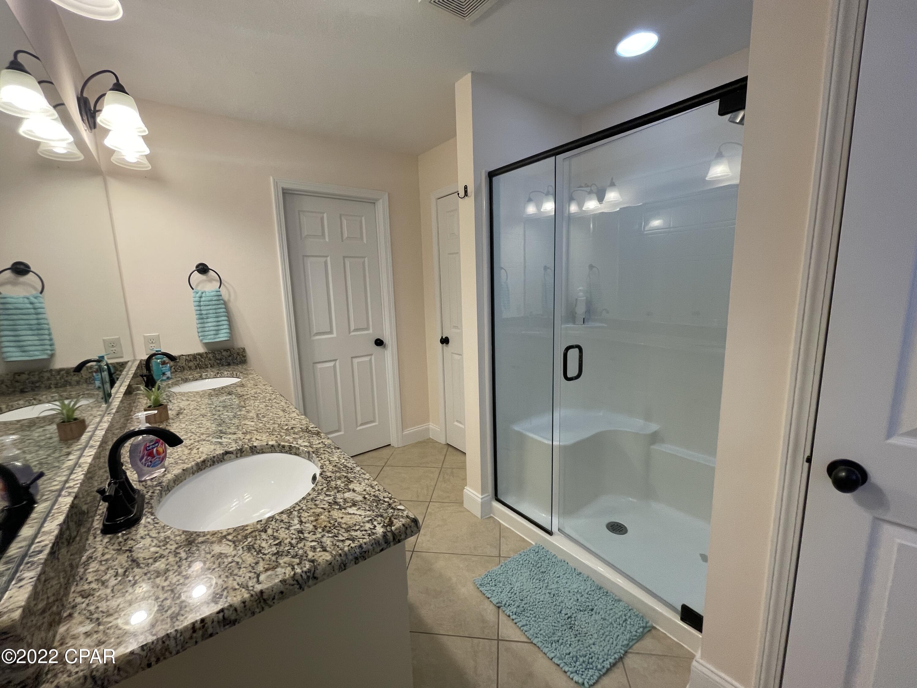 Annabella's Townhomes - Residential Lease