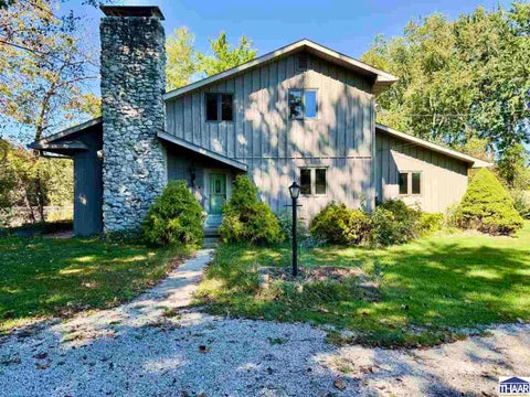 Photo for 805 N Co Rd 200 E