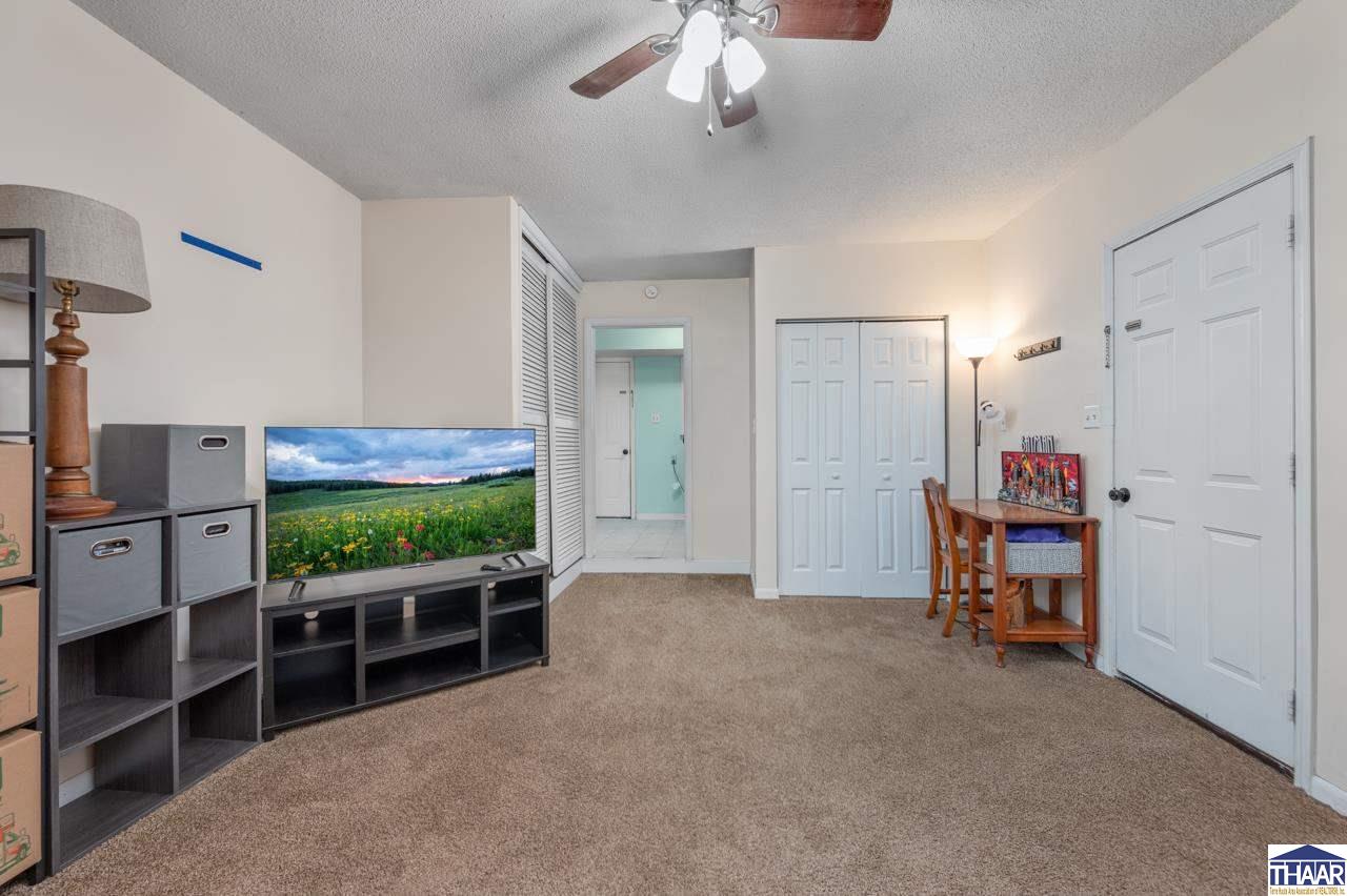 Terre Haute, Indiana 47802, United States, 3 Bedrooms Bedrooms, ,1 BathroomBathrooms,Residential,Pending,201339