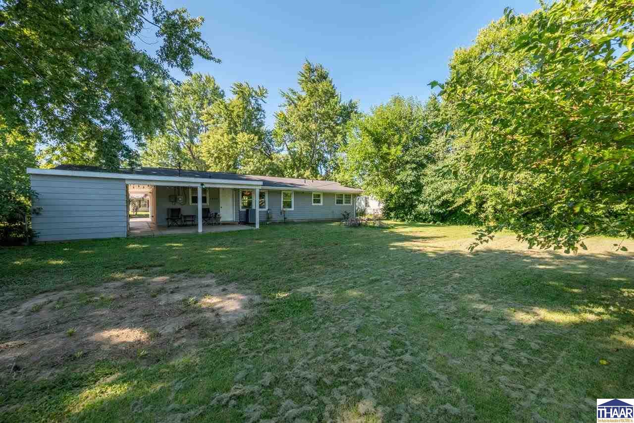 Terre Haute, Indiana 47802, United States, 3 Bedrooms Bedrooms, ,1 BathroomBathrooms,Residential,Pending,201339