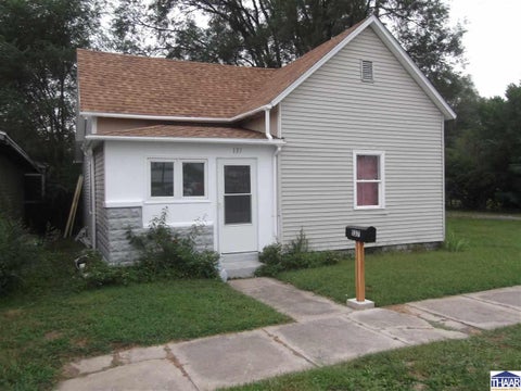 Photo for 137 Sycamore Street