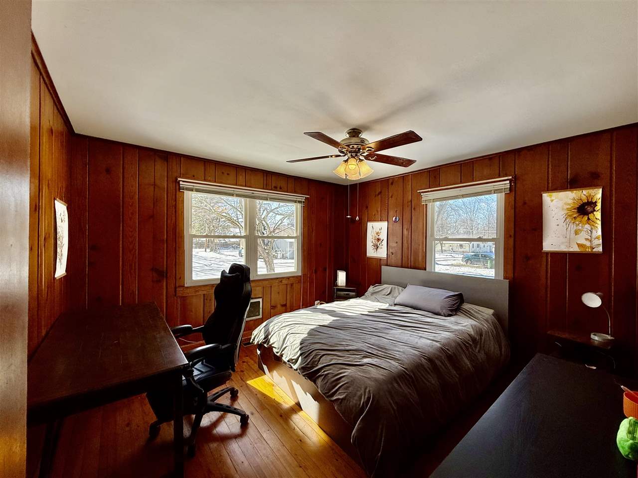 Sullivan, Indiana 47882, United States, 2 Bedrooms Bedrooms, ,1 BathroomBathrooms,Residential,Pending,77477