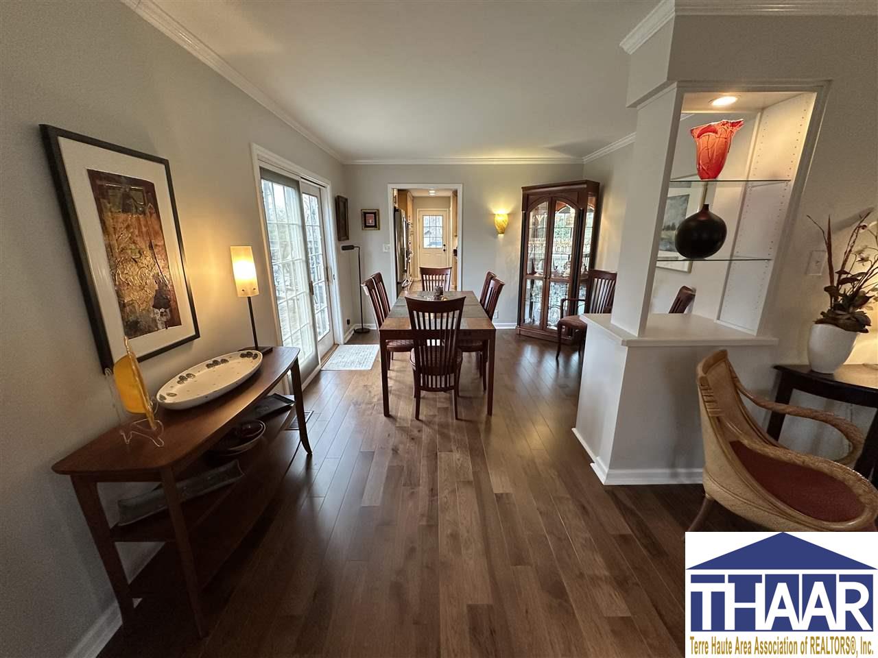 Terre Haute, Indiana 47802, United States, 4 Bedrooms Bedrooms, ,3 BathroomsBathrooms,Residential,Pending,83176