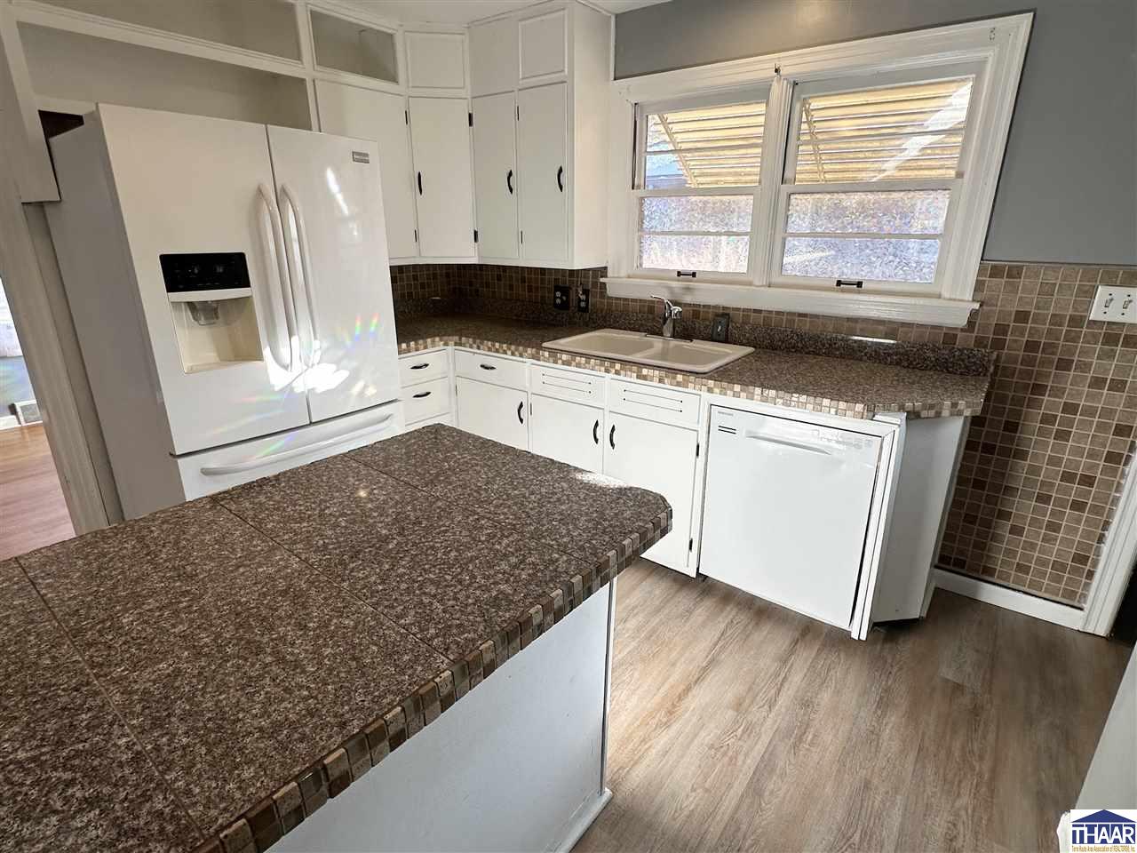 Terre Haute, Indiana 47803, United States, 2 Bedrooms Bedrooms, ,2 BathroomsBathrooms,Residential,Pending,245175