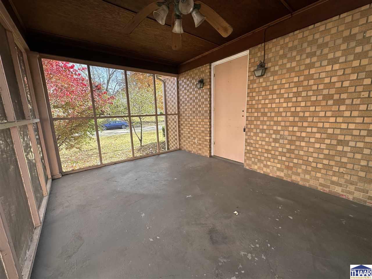 Terre Haute, Indiana 47803, United States, 2 Bedrooms Bedrooms, ,2 BathroomsBathrooms,Residential,Pending,245175