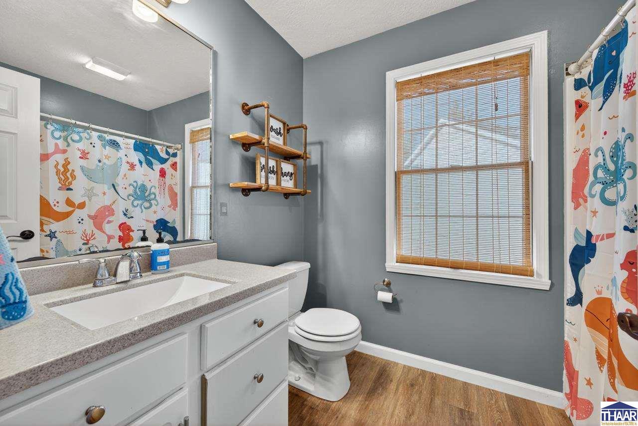 Terre Haute, Indiana 47803, United States, 3 Bedrooms Bedrooms, ,3 BathroomsBathrooms,Residential,Active,231469