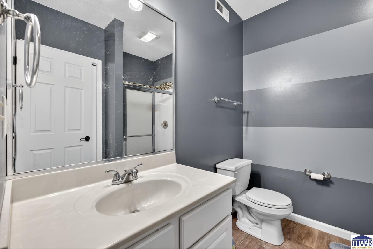 Terre Haute, Indiana 47803, United States, 3 Bedrooms Bedrooms, ,3 BathroomsBathrooms,Residential,Active,231469