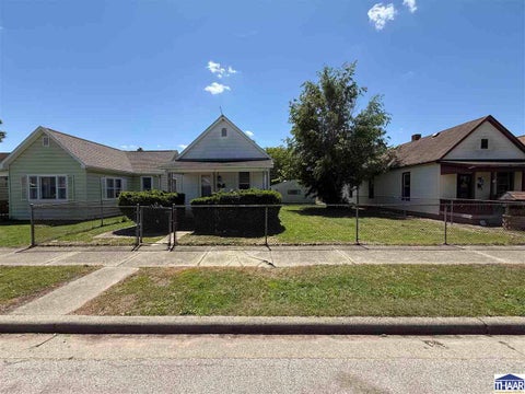 Photo for 2423 3rd Avenue