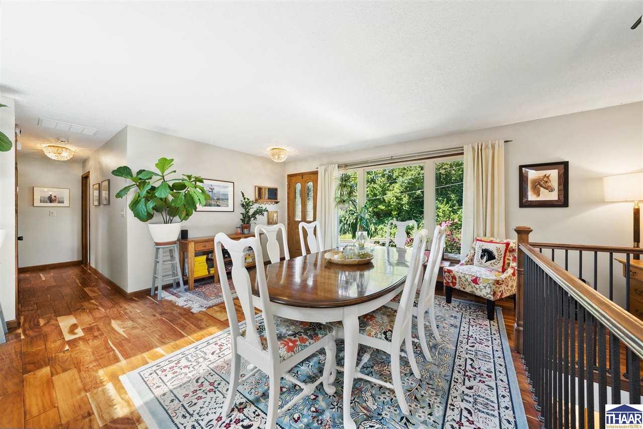 Terre Haute, Indiana 47803, United States, 4 Bedrooms Bedrooms, ,3 BathroomsBathrooms,Residential,Pending,211461