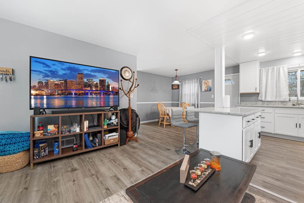 Terre Haute, Indiana 47804, United States, 3 Bedrooms Bedrooms, ,2 BathroomsBathrooms,Residential,Active,7566