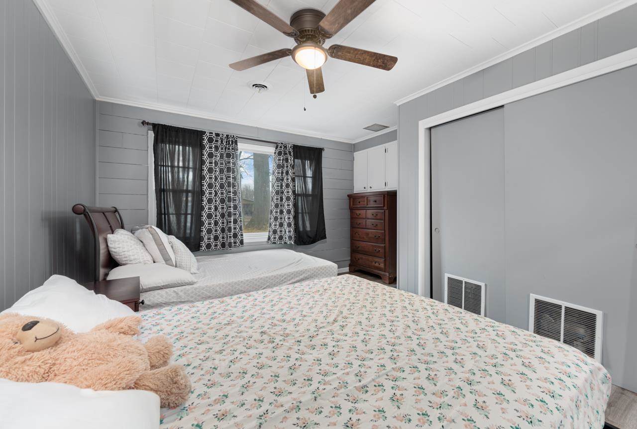 Terre Haute, Indiana 47804, United States, 3 Bedrooms Bedrooms, ,2 BathroomsBathrooms,Residential,Active,7566