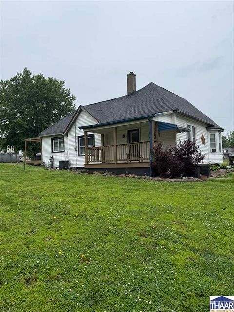 Photo for 109 E Hackett