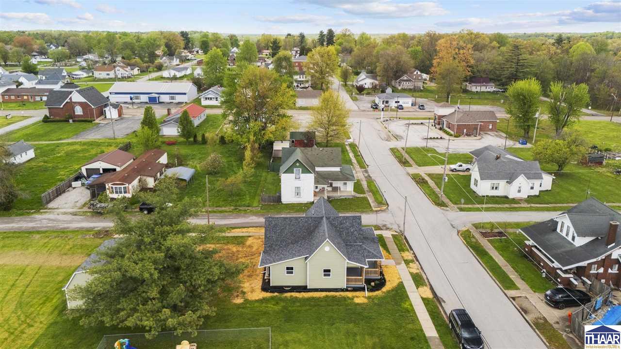 Dugger, Indiana 47848, United States, 3 Bedrooms Bedrooms, ,2 BathroomsBathrooms,Residential,Active,117300