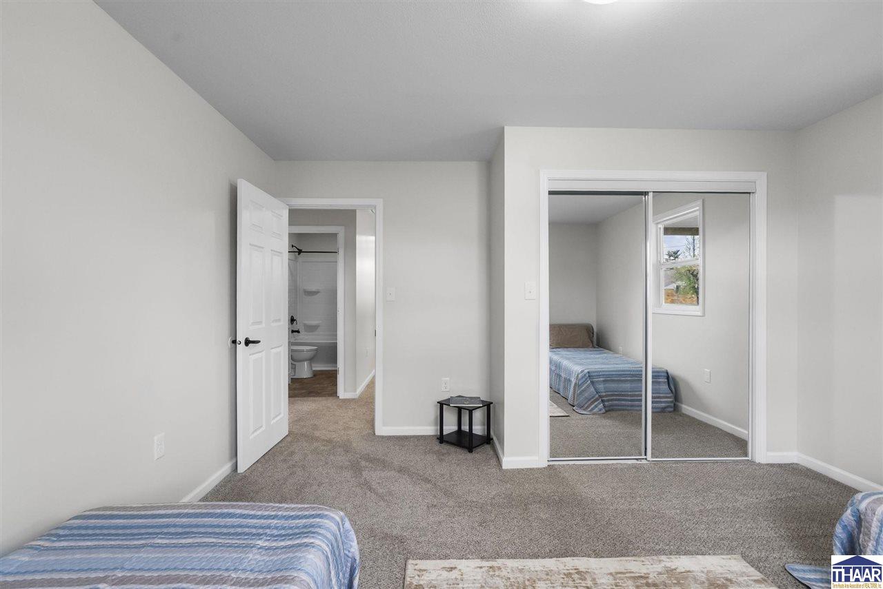 Dugger, Indiana 47848, United States, 3 Bedrooms Bedrooms, ,2 BathroomsBathrooms,Residential,Active,117300