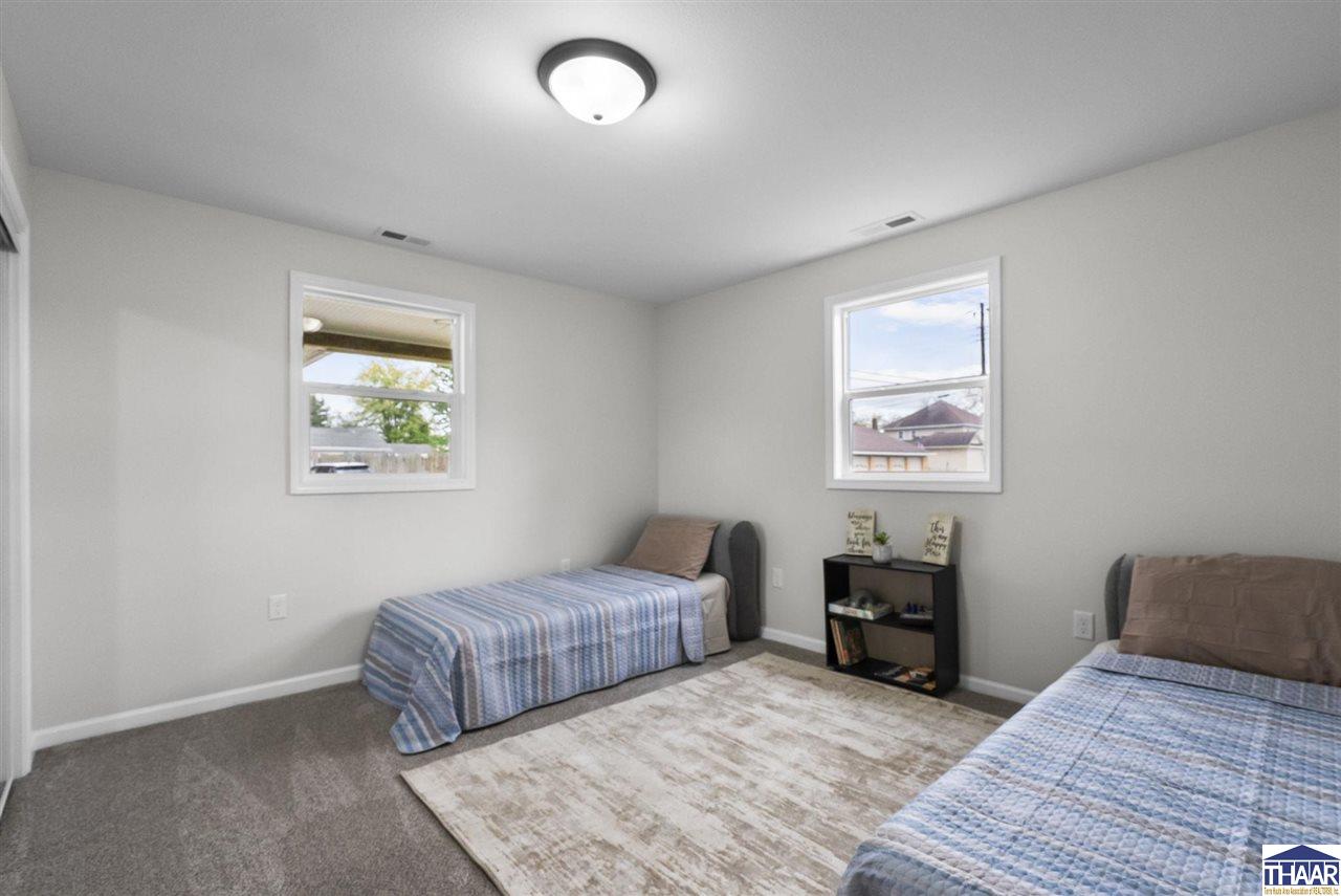 Dugger, Indiana 47848, United States, 3 Bedrooms Bedrooms, ,2 BathroomsBathrooms,Residential,Active,117300