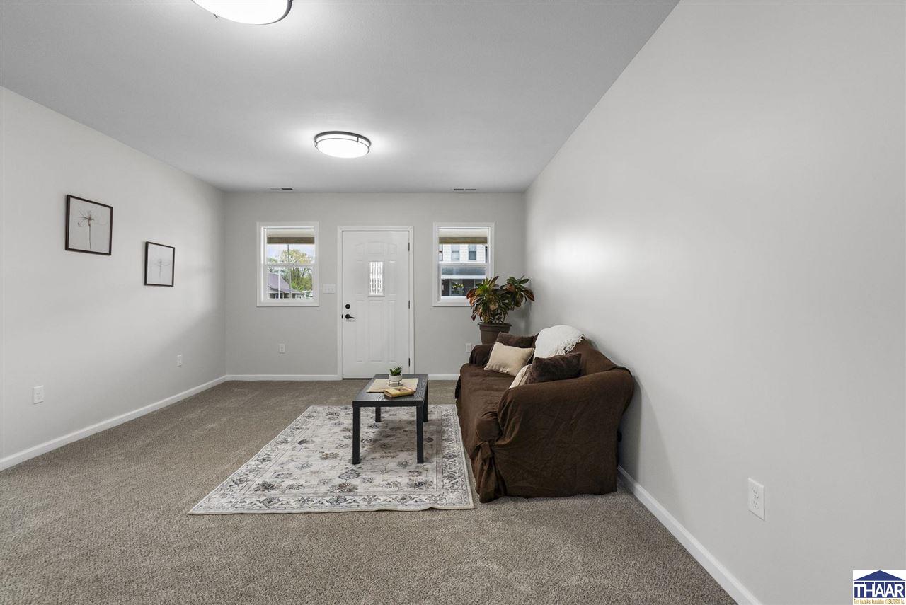 Dugger, Indiana 47848, United States, 3 Bedrooms Bedrooms, ,2 BathroomsBathrooms,Residential,Active,117300