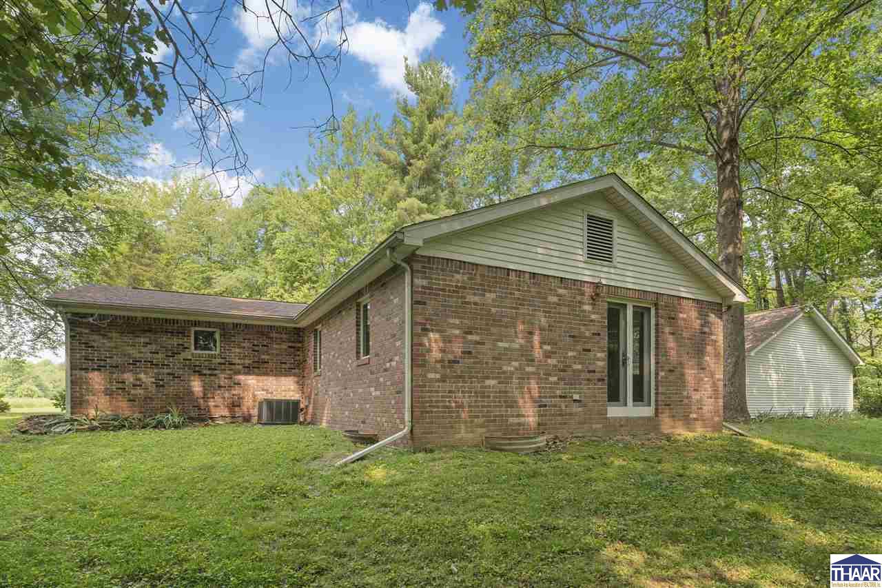 Terre Haute, Indiana 47802, United States, 3 Bedrooms Bedrooms, ,2 BathroomsBathrooms,Residential,Pending,145136