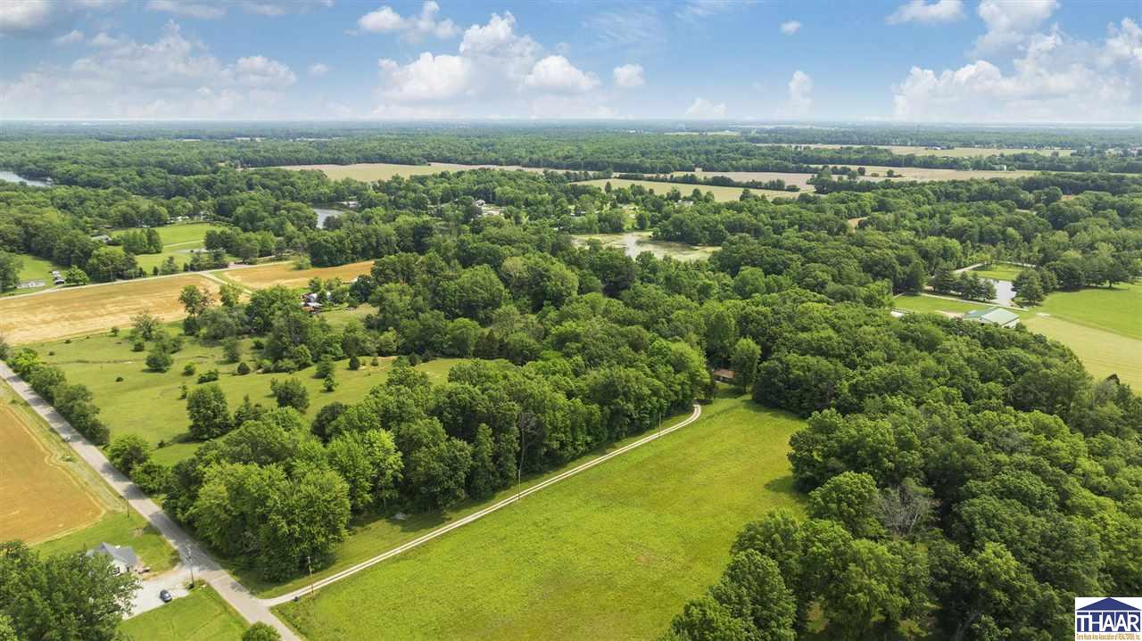 Terre Haute, Indiana 47802, United States, 3 Bedrooms Bedrooms, ,2 BathroomsBathrooms,Residential,Pending,145136