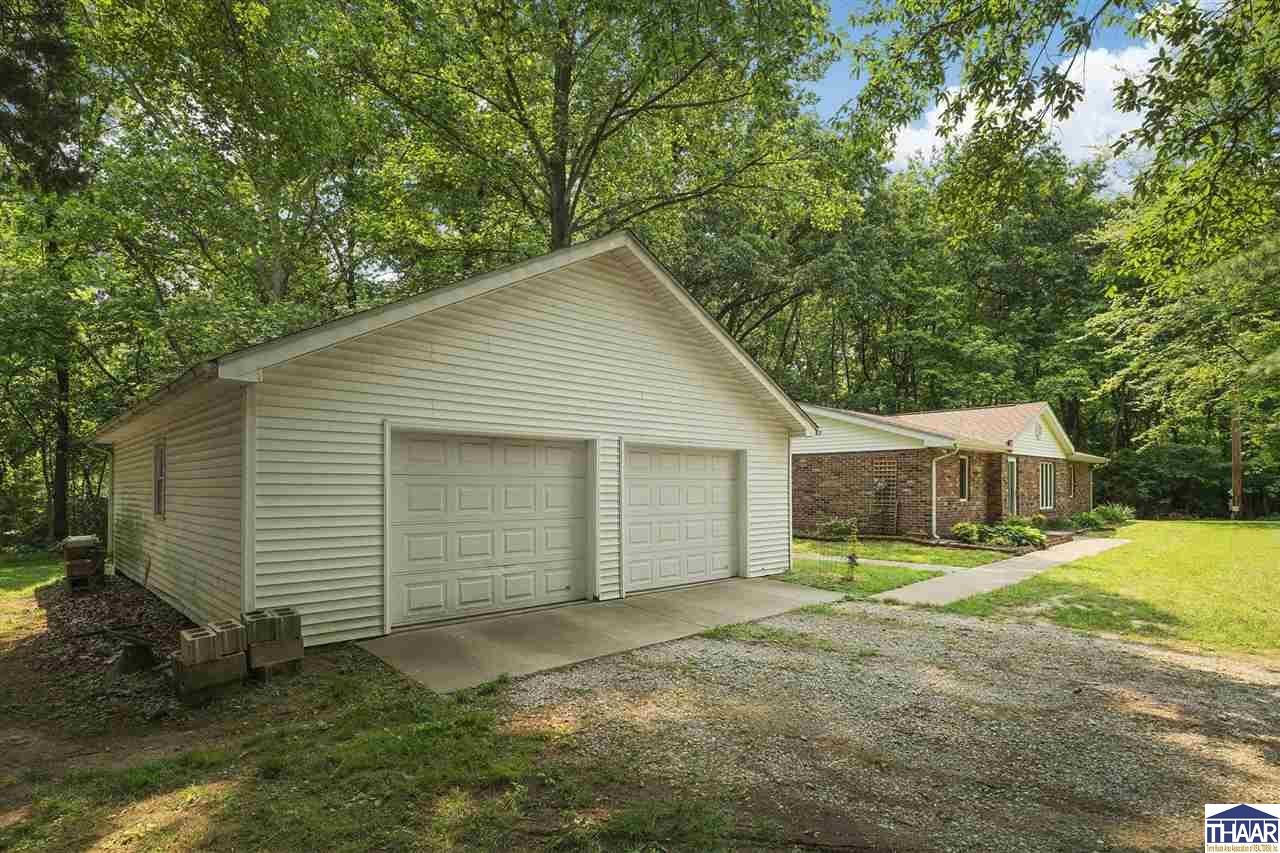 Terre Haute, Indiana 47802, United States, 3 Bedrooms Bedrooms, ,2 BathroomsBathrooms,Residential,Pending,145136