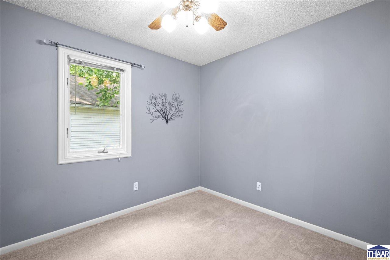 Terre Haute, Indiana 47802, United States, 3 Bedrooms Bedrooms, ,2 BathroomsBathrooms,Residential,Pending,145136