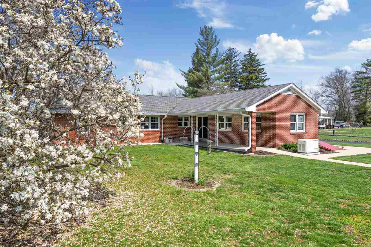 Terre Haute, Indiana 47803, United States, 3 Bedrooms Bedrooms, ,2 BathroomsBathrooms,Residential,Pending,104269