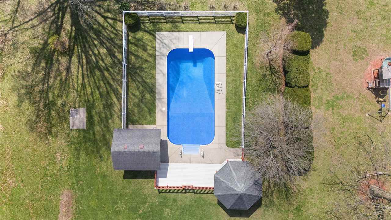 Terre Haute, Indiana 47803, United States, 3 Bedrooms Bedrooms, ,2 BathroomsBathrooms,Residential,Pending,104269