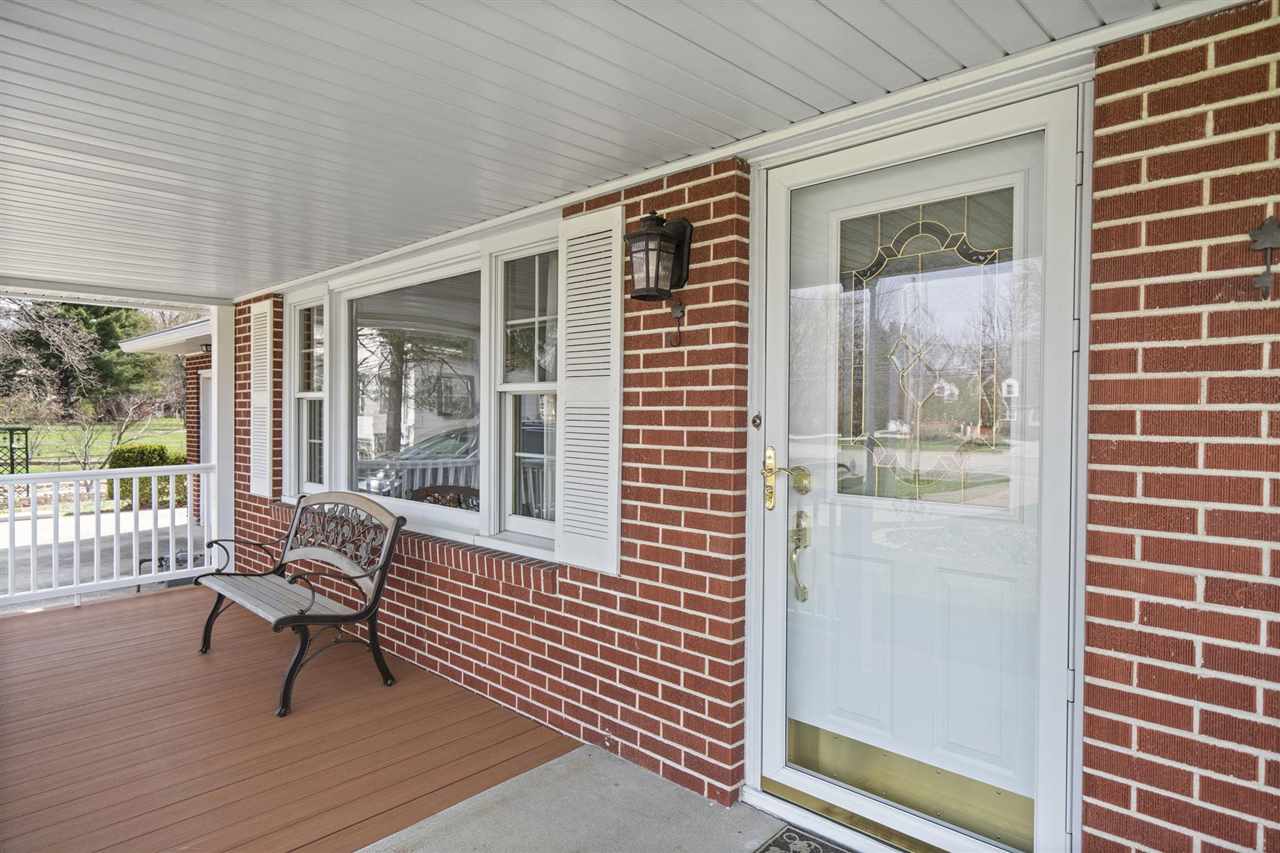 Terre Haute, Indiana 47803, United States, 3 Bedrooms Bedrooms, ,2 BathroomsBathrooms,Residential,Pending,104269