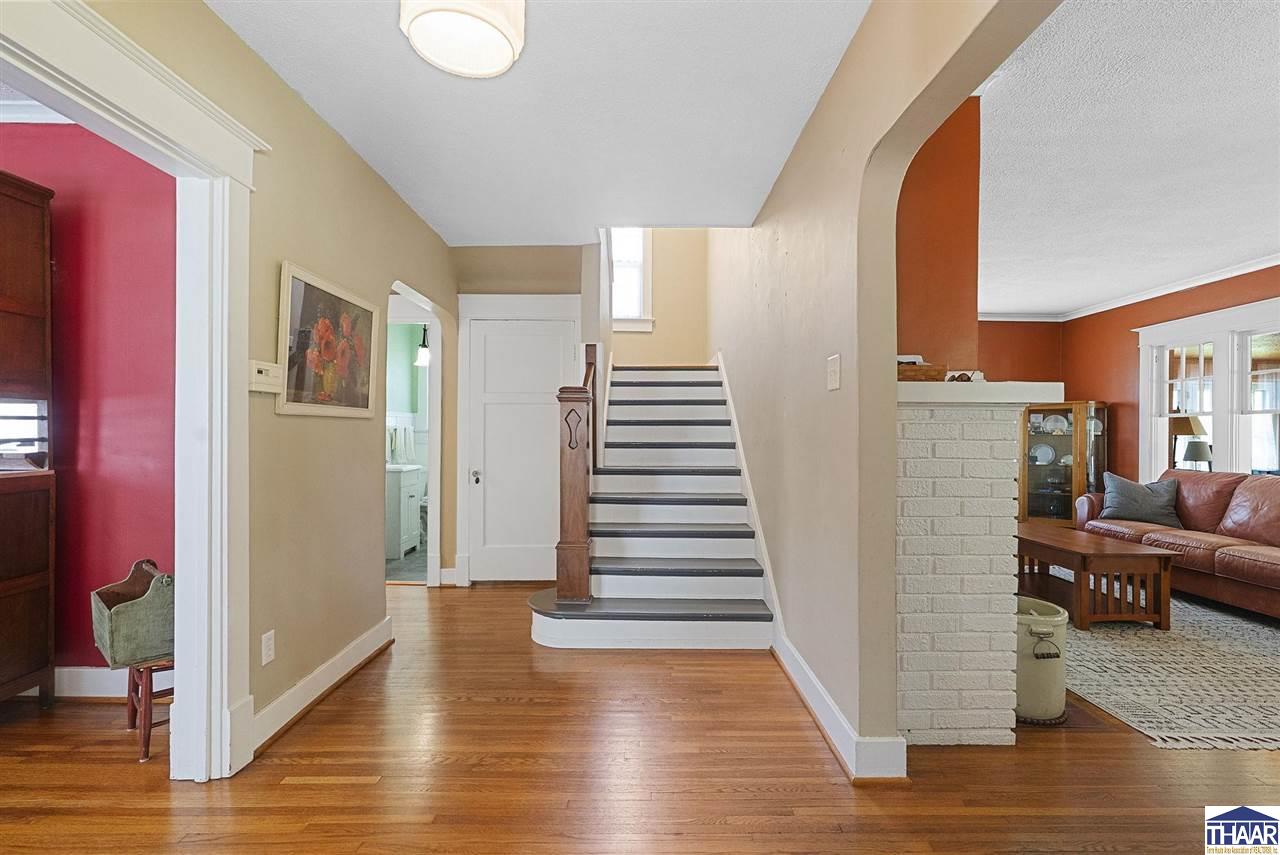 Terre Haute, Indiana 47803, United States, 3 Bedrooms Bedrooms, ,2 BathroomsBathrooms,Residential,Pending,156943