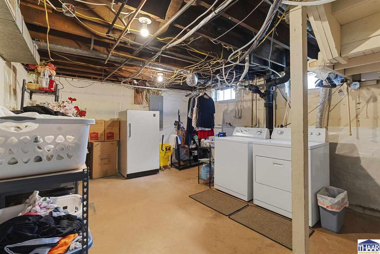 Terre Haute, Indiana 47803, United States, 3 Bedrooms Bedrooms, ,2 BathroomsBathrooms,Residential,Pending,156943