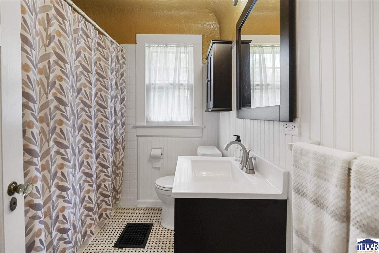 Terre Haute, Indiana 47803, United States, 3 Bedrooms Bedrooms, ,2 BathroomsBathrooms,Residential,Pending,156943