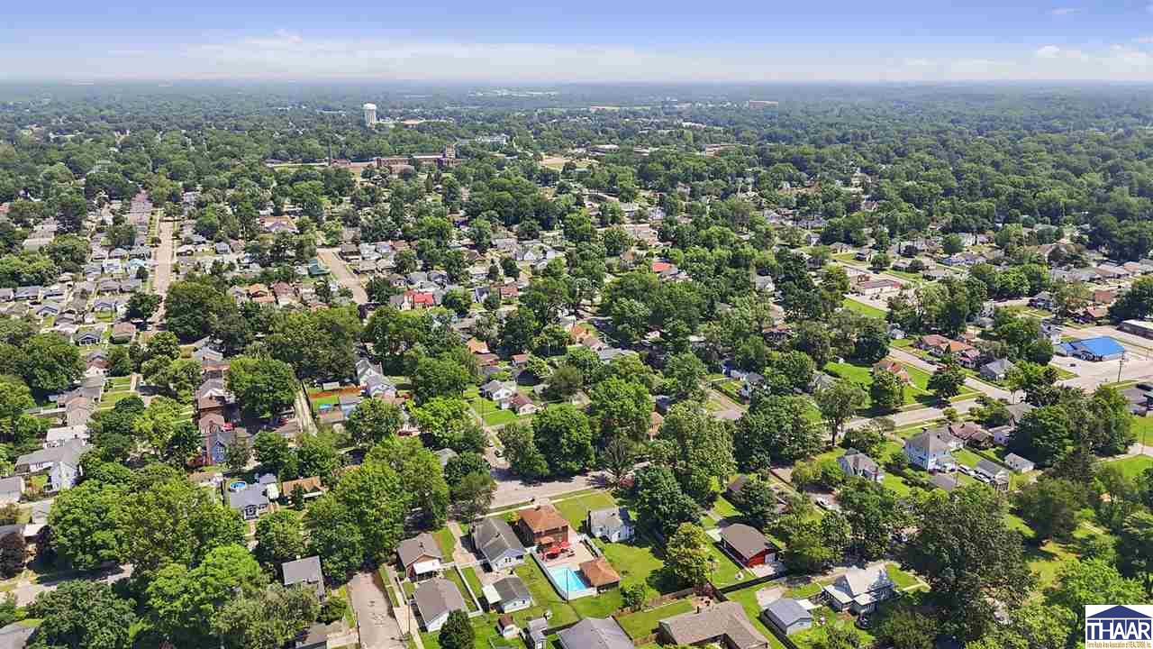 Terre Haute, Indiana 47803, United States, 3 Bedrooms Bedrooms, ,2 BathroomsBathrooms,Residential,Pending,156943