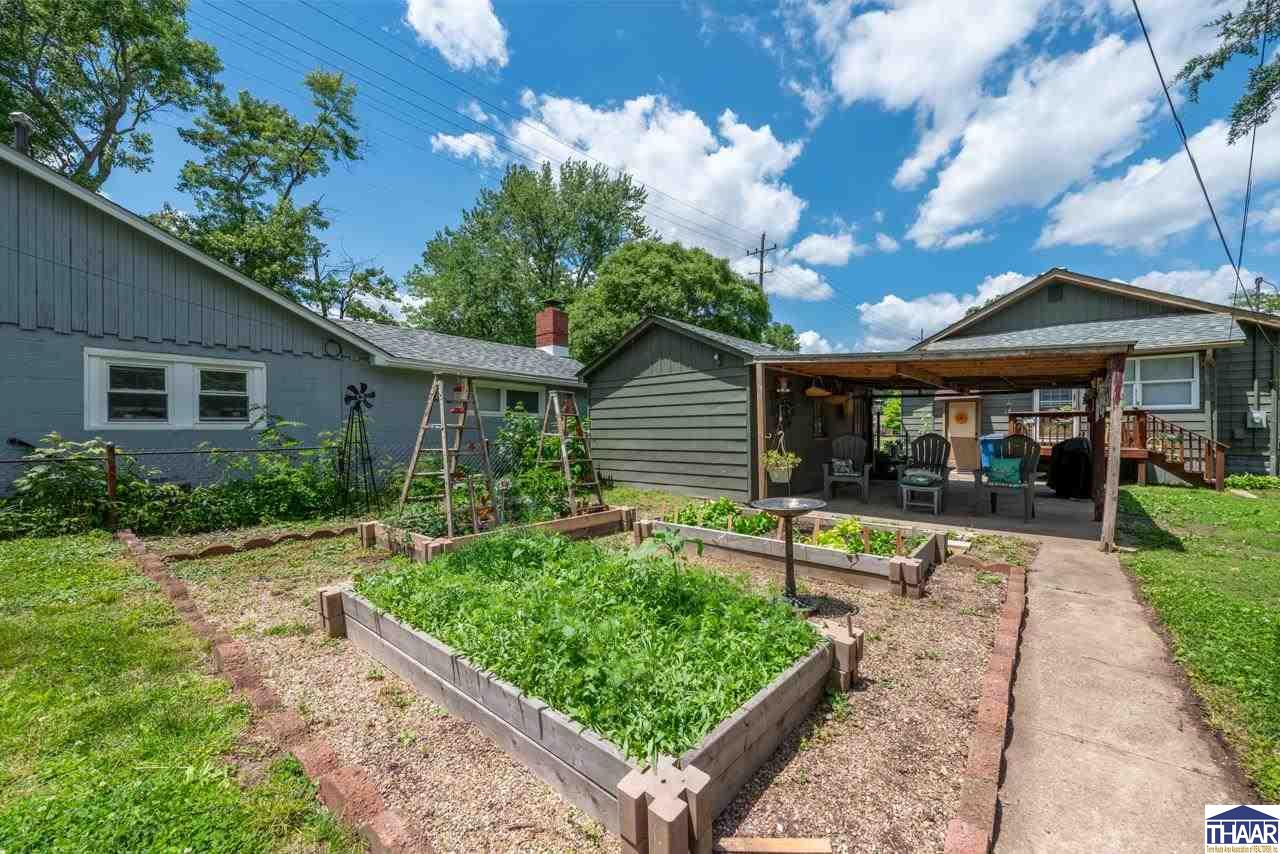 Terre Haute, Indiana 47803, United States, 2 Bedrooms Bedrooms, ,1 BathroomBathrooms,Residential,Pending,145342