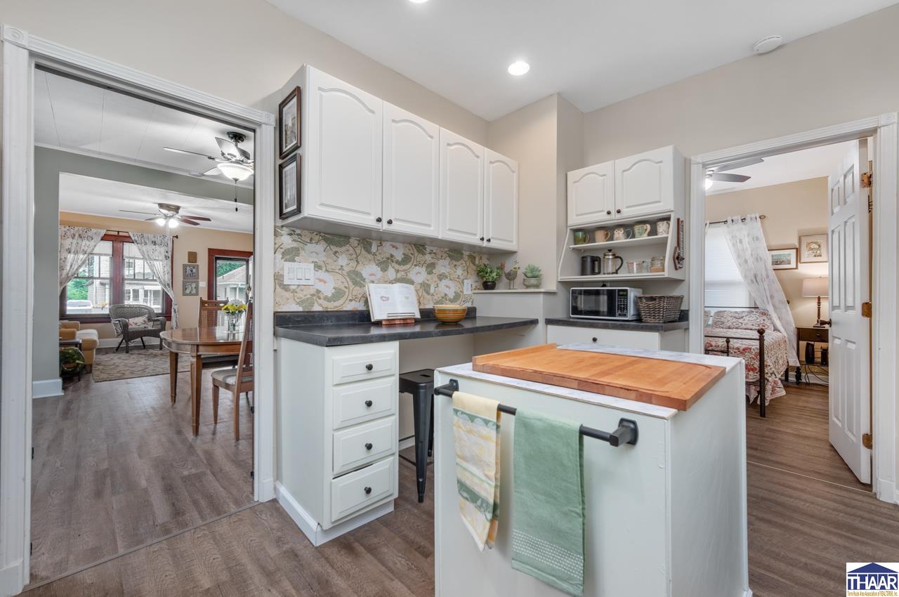 Terre Haute, Indiana 47803, United States, 2 Bedrooms Bedrooms, ,1 BathroomBathrooms,Residential,Pending,145342