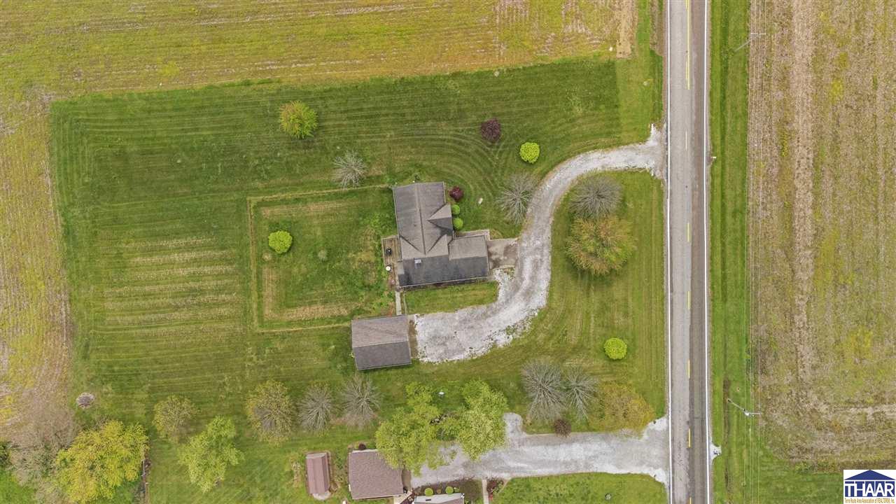 Sullivan, Indiana 47882, United States, 3 Bedrooms Bedrooms, ,2 BathroomsBathrooms,Residential,Pending,117301