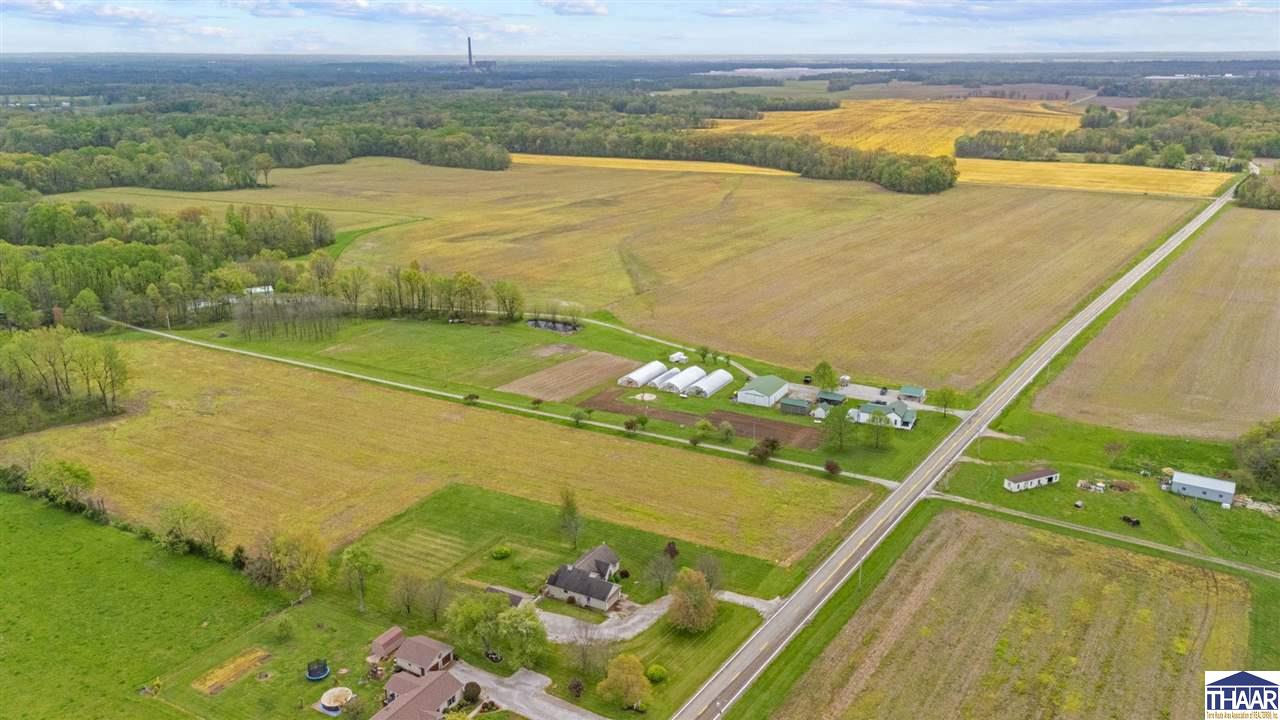 Sullivan, Indiana 47882, United States, 3 Bedrooms Bedrooms, ,2 BathroomsBathrooms,Residential,Pending,117301