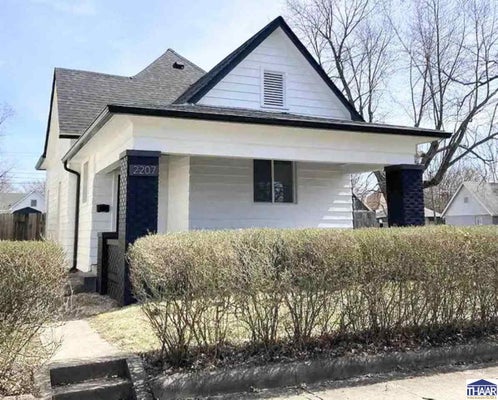 2207 N 13TH 1/2 ST, TERRE HAUTE, IN 47804 - Image 908c9fbb0480dac2ed1d4e18a549a802/49351650