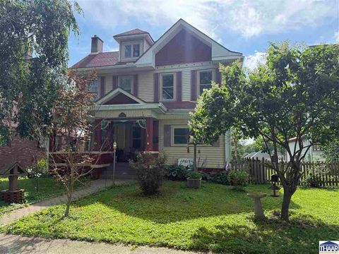 Photo for 604 N Meridian Street