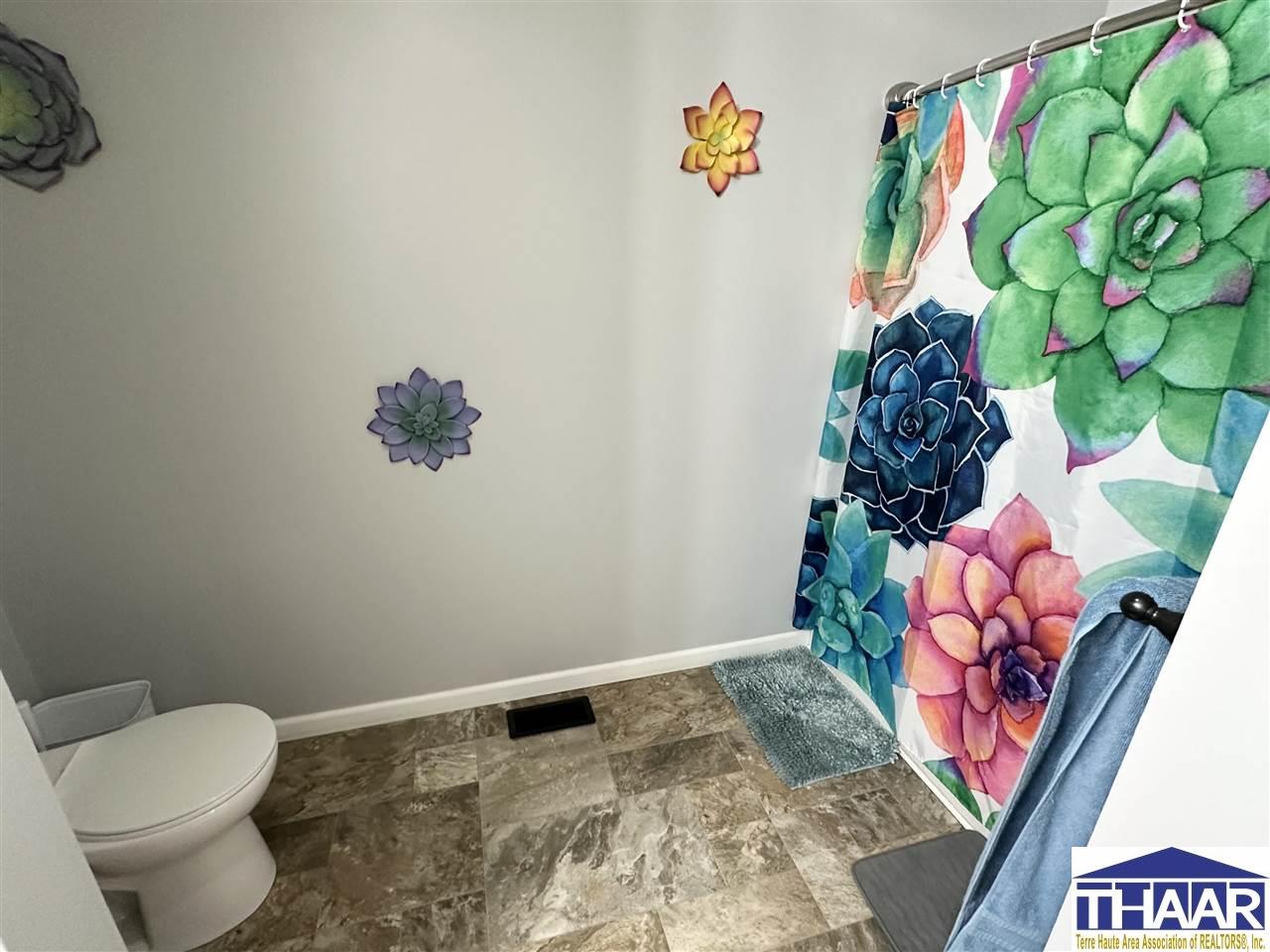 Terre Haute, Indiana 47805, United States, 3 Bedrooms Bedrooms, ,2 BathroomsBathrooms,Residential,Pending,26660